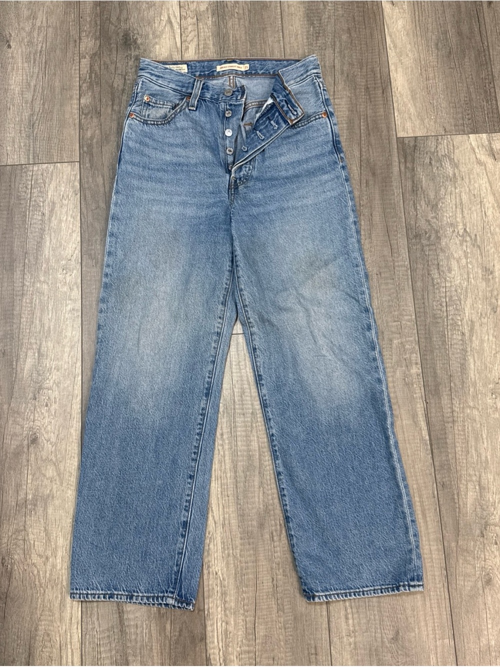 Levi's Medium Wash Straight-Leg Jeans